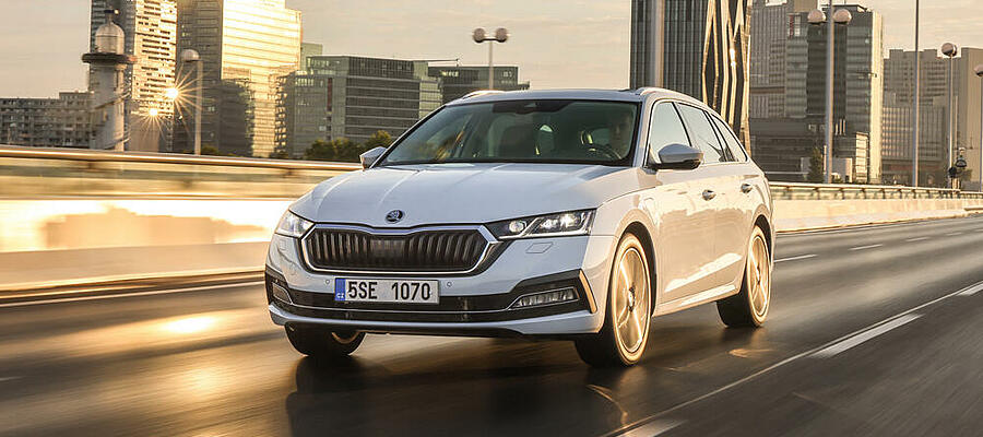 Der neue SKODA Octavia Plug-In Hybrid Der neue SKODA Octavia Plug-In Hybrid